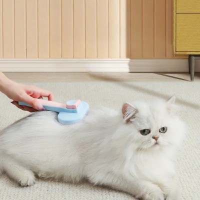 Kedi ve Köpekler İçin Kendini Temizleyen Tüy Fırçası Kedi ve Köpekler İçin Kendini Temizleyen Tüy Fırçası