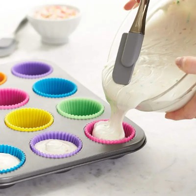 12'li Silikon Muffin Kalıbı 12'li Silikon Muffin Kalıbı