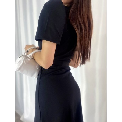 Kadın Kruvaze Yaka Midi Boy Kuşaklı Krep Elbise 120 Cm Kadın Kruvaze Yaka Midi Boy Kuşaklı Krep Elbise 120 Cm