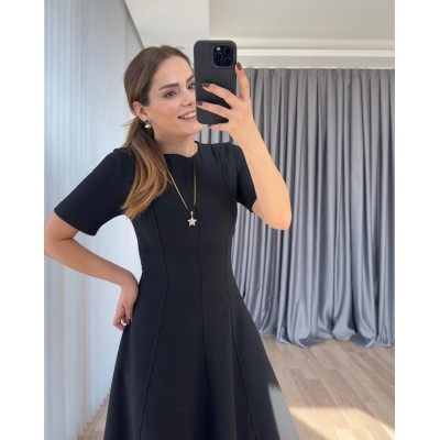 Kadın Kısa Kollu Bisiklet Yaka Maksi Boy Ithal Krep Elbise Kadın Kısa Kollu Bisiklet Yaka Maksi Boy Ithal Krep Elbise