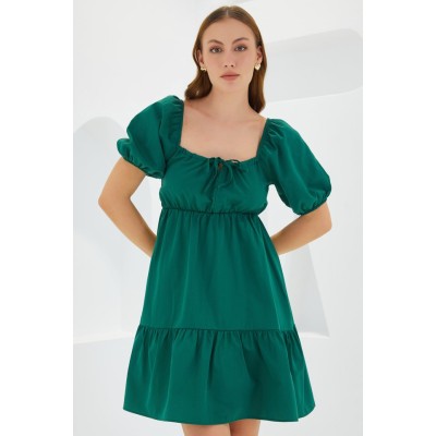 2351 Kloş Poplin Elbise - Y.Zümrüt 2351 Kloş Poplin Elbise - Y.Zümrüt