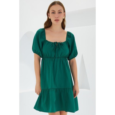 2351 Kloş Poplin Elbise - Y.Zümrüt 2351 Kloş Poplin Elbise - Y.Zümrüt