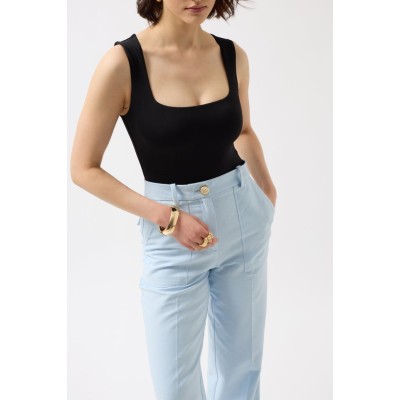 Kare Yaka Kalın Askılı Bodysuit Kare Yaka Kalın Askılı Bodysuit