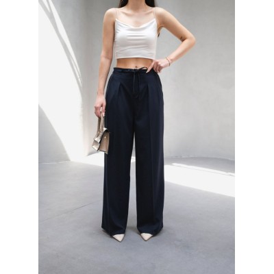 Beli̇ Lasti̇k Ve Bağcikli Geni̇ş Paça Pantolon Beli̇ Lasti̇k Ve Bağcikli Geni̇ş Paça Pantolon
