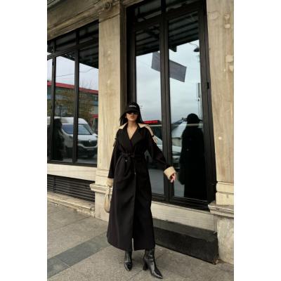 KABAN YAKA VE MANŞET BEJ RENKLİ - Siyah KABAN YAKA VE MANŞET BEJ RENKLİ - Siyah