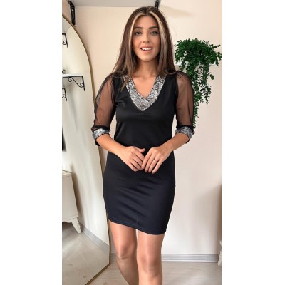 Kadın Fakir Kollu V Yaka Kollar Tüllü Yaka Ve Bilekler Payet Detay Krep Elbise Kadın Fakir Kollu V Yaka Kollar Tüllü Yaka Ve Bilekler Payet Detay Krep Elbise