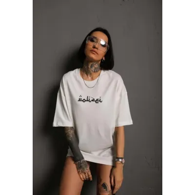 Bisiklet Yakalı Sırt Baskılı Oversize T-Shirt - Beyaz Bisiklet Yakalı Sırt Baskılı Oversize T-Shirt - Beyaz