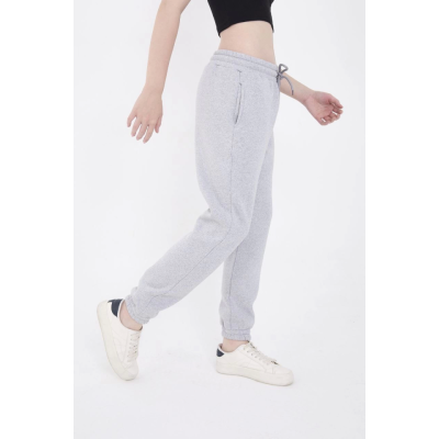 Üç İplik Basic Lastikli Eşofman Pantolon - Gri Üç İplik Basic Lastikli Eşofman Pantolon - Gri