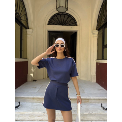 Osy Modal Yumuşak Dokulu Kumaş Parçalı Bisiklet Yaka T-shirt Mini Şortlu Etek İkili Takım -Lacivert Osy Modal Yumuşak Dokulu Kumaş Parçalı Bisiklet Yaka T-shirt Mini Şortlu Etek İkili Takım -Lacivert